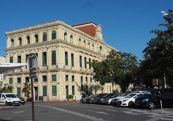 Cannes