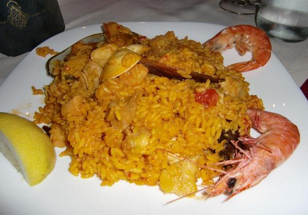Paellaessen
