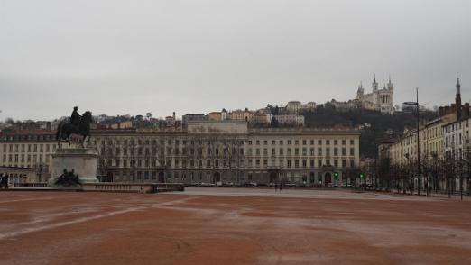 P3033316